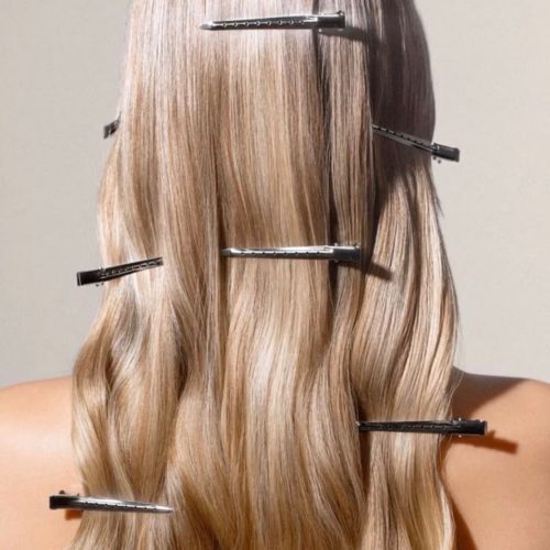 HAIRSTYLIST